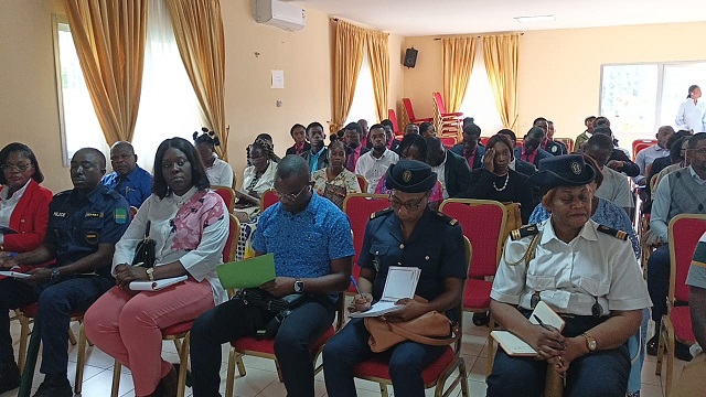 Gabon – Journée internationale de lutte pour l’élimination des violences faites aux femmes: lancement de «16 jours d’activisme sur les violences au sein du couple!»