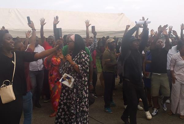 SOS Éducation: Le mouvement de grève toujours sur les rails!