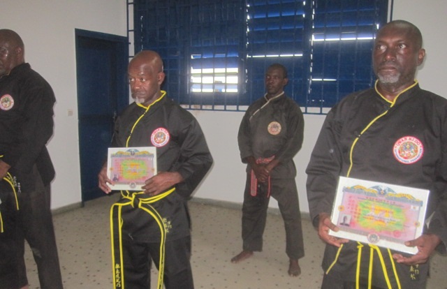 Gabon – Oyem / Qwan-kido: Port de grades et hommage à Alban Ella Ndong, pionnier de cet art martial dans notre pays!